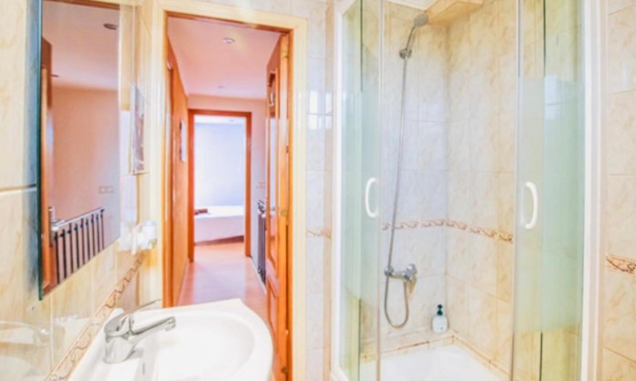 Apartamento En La Playa Con Terraza Apartment Coma-ruga Luaran gambar