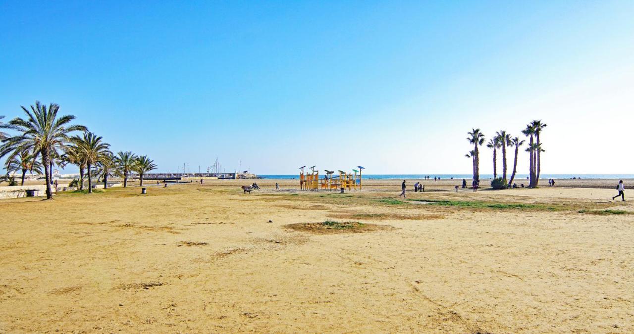 Apartamento En La Playa Con Terraza Apartment Coma-ruga Luaran gambar